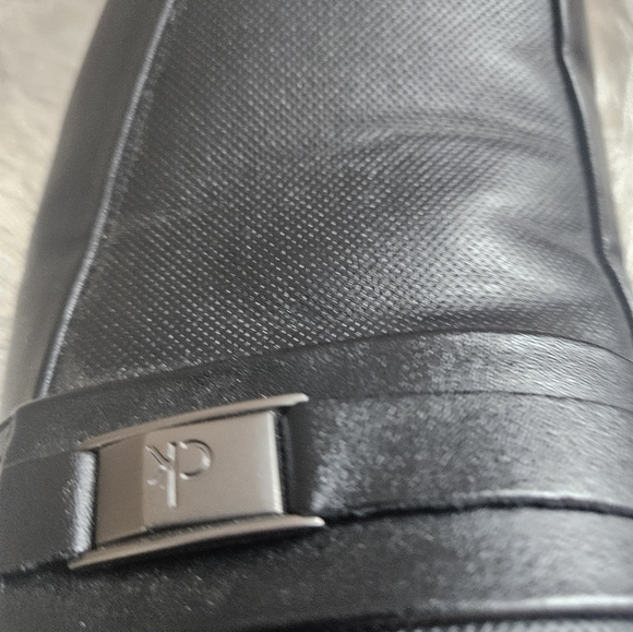 Pre loved barely worn!! Calvin Klein mens dress shoe - Picture 12 of 12